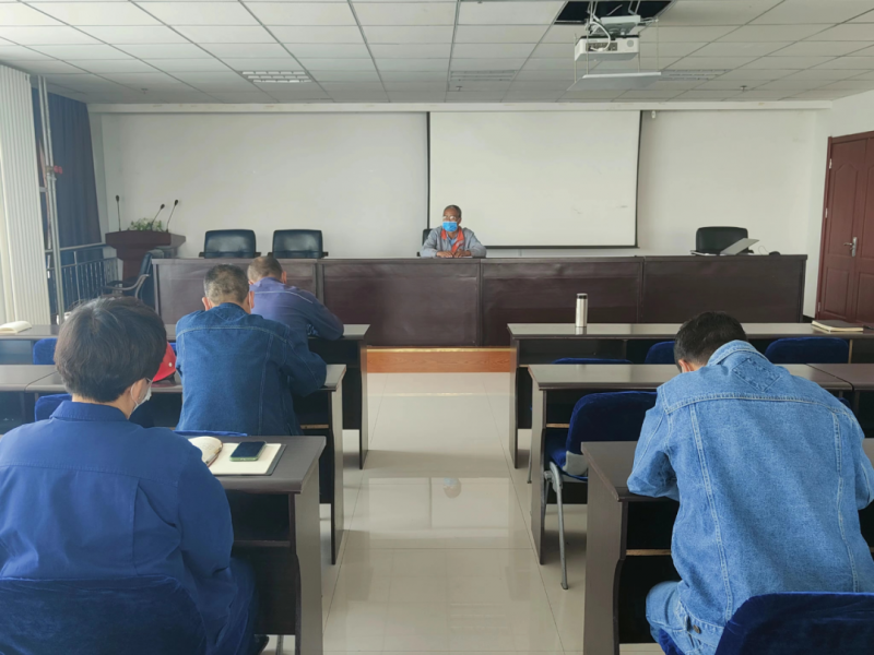 凝心聚力戰(zhàn)疫穩(wěn)產(chǎn) 擔(dān)當(dāng)作為共謀發(fā)展&mdash;&mdash;物產(chǎn)工投公司召開(kāi)疫情防控與生產(chǎn)經(jīng)營(yíng)專題部署會(huì)議