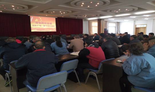 堅定信念 對黨忠誠，融會貫通 學(xué)以致用