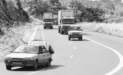 搭中國快車，促非洲發(fā)展