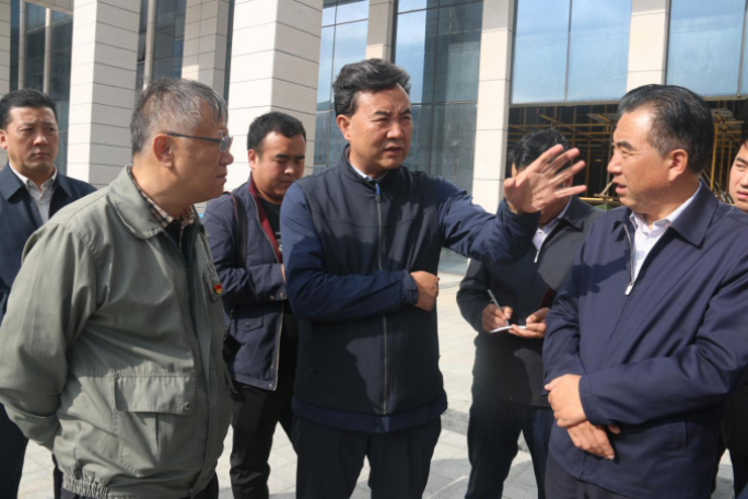 省人大常委會(huì)副主任、海東市委書記鳥成云專題調(diào)研曹家堡保稅物流園