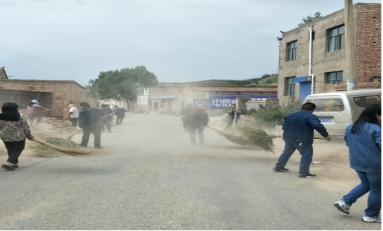 以&ldquo;慶七一&rdquo;為載體，物產(chǎn)工投公司黨委將&ldquo;黨的建設(shè)重點(diǎn)強(qiáng)化年&rdquo;活動向基層延伸