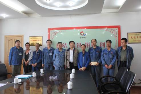 青海物產(chǎn)集團(tuán)黨委開展慶祝建黨95周年，走訪慰問